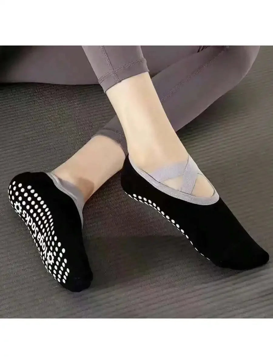 Women Yoga Socks Silicone Anti-Slip Ballet Pilates Socks Women Backless Breathable Bandage Dance Sports Socks