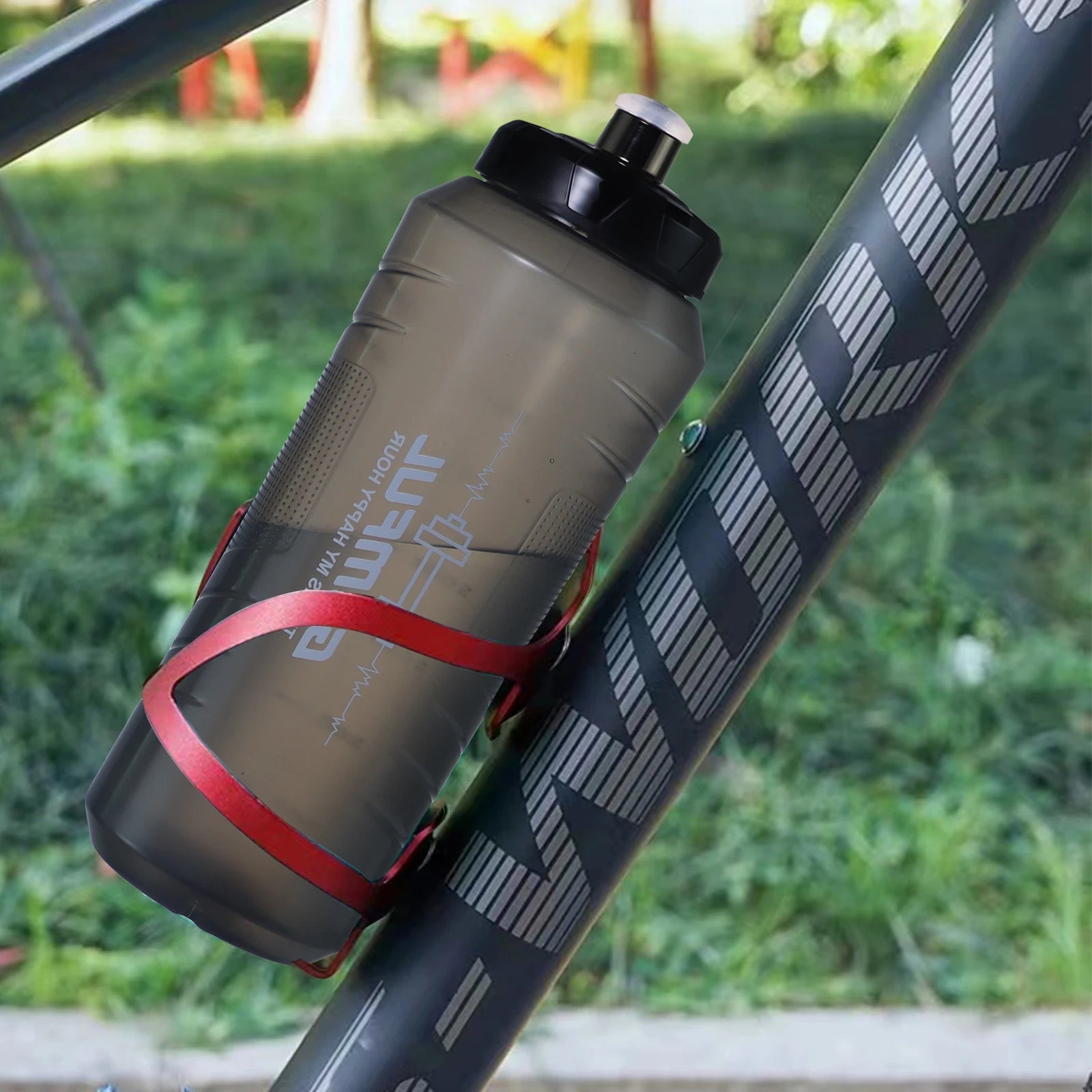 Bike Water Bottle 1000ml Squeeze Leak Proof Easy Open Push Pull Lid