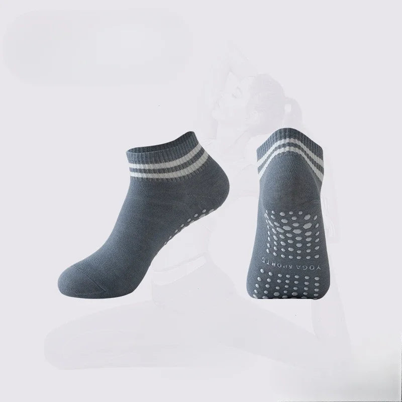 1Pair Grip Socks for Women Non Slip Pilates Yoga Socks with Double Stripes Men Workout Ballet Sports Fitness Athletic Socks